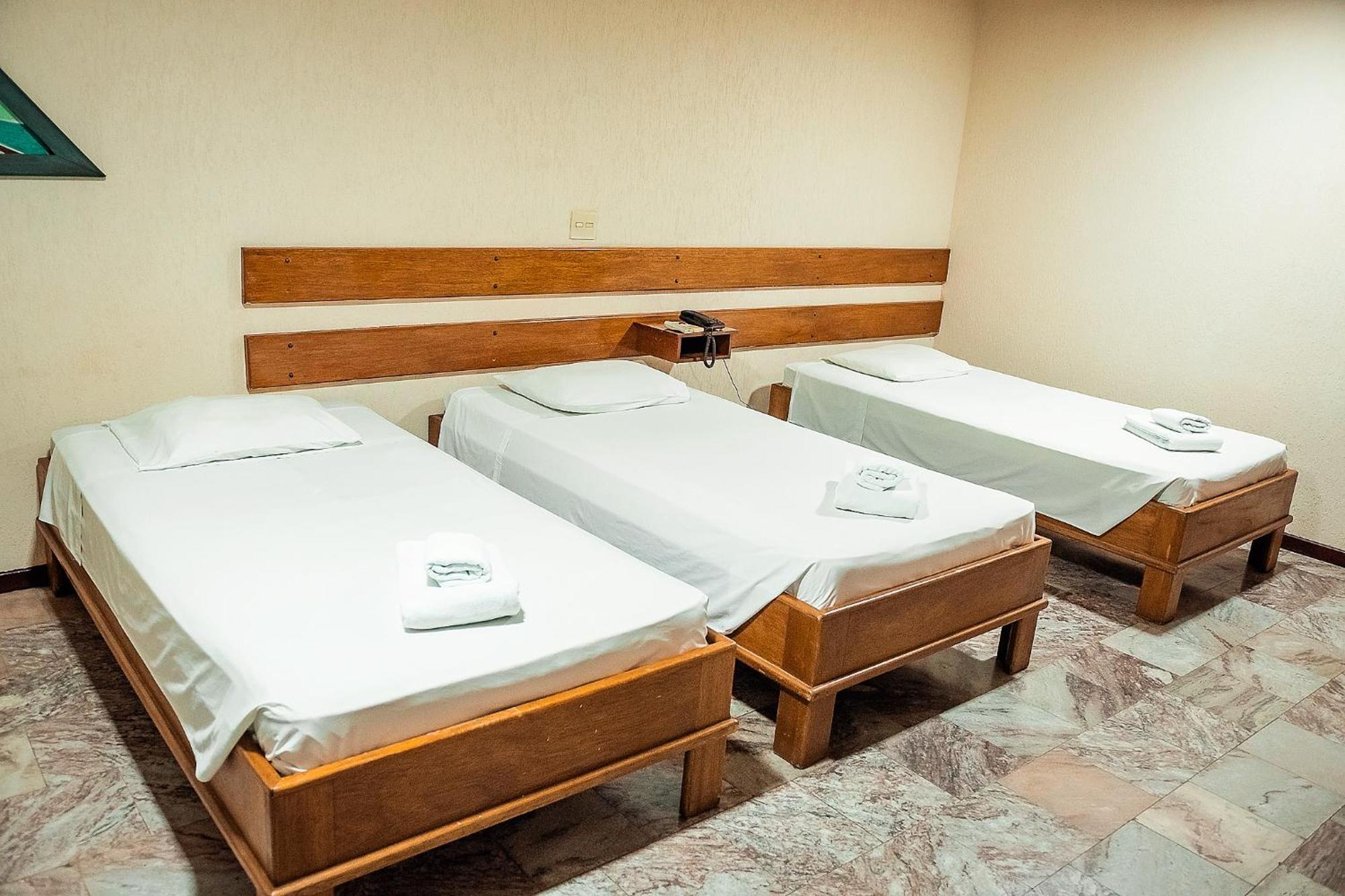 Sakr Hotel Penápolis Dış mekan fotoğraf