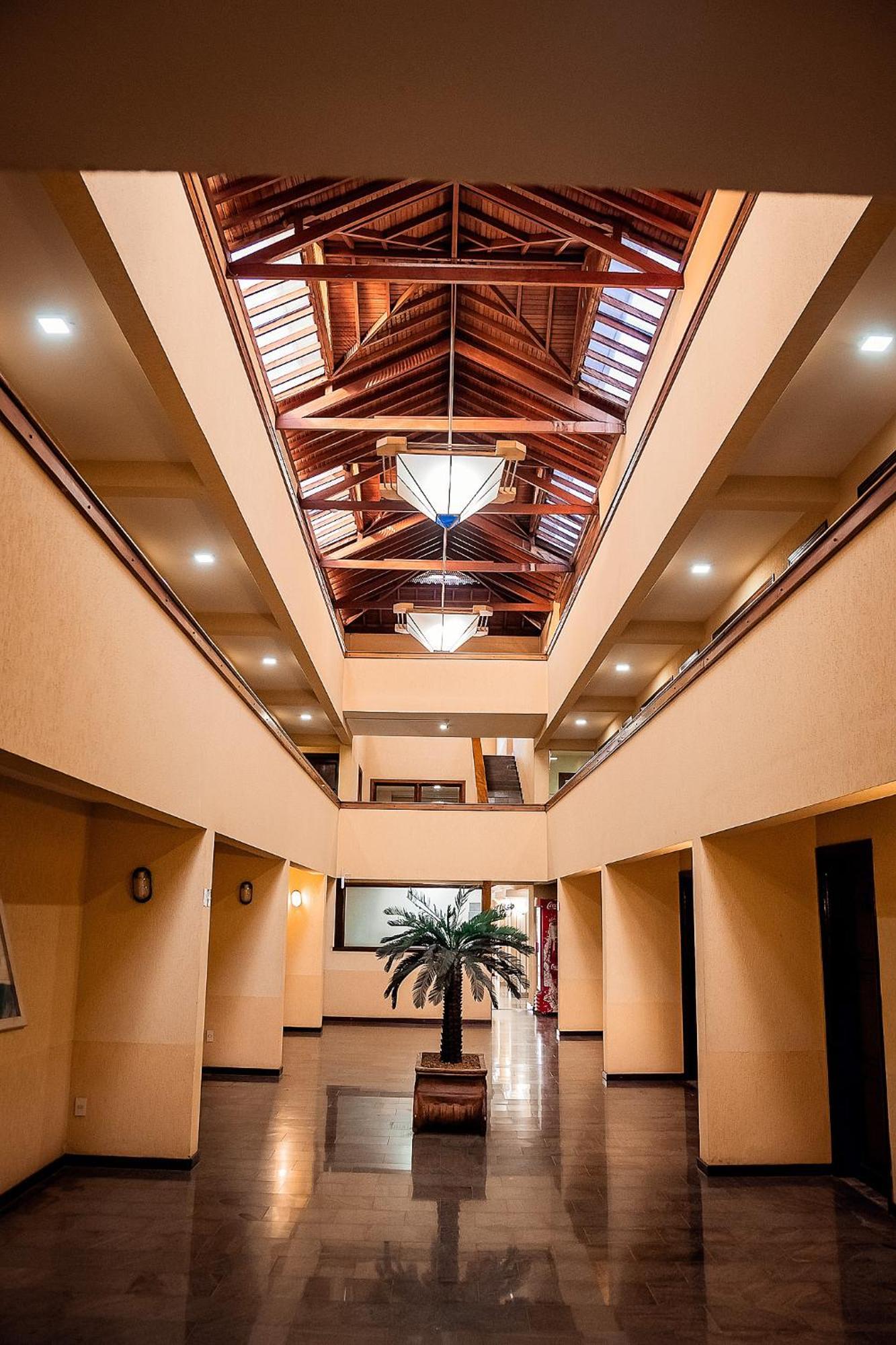 Sakr Hotel Penápolis Dış mekan fotoğraf