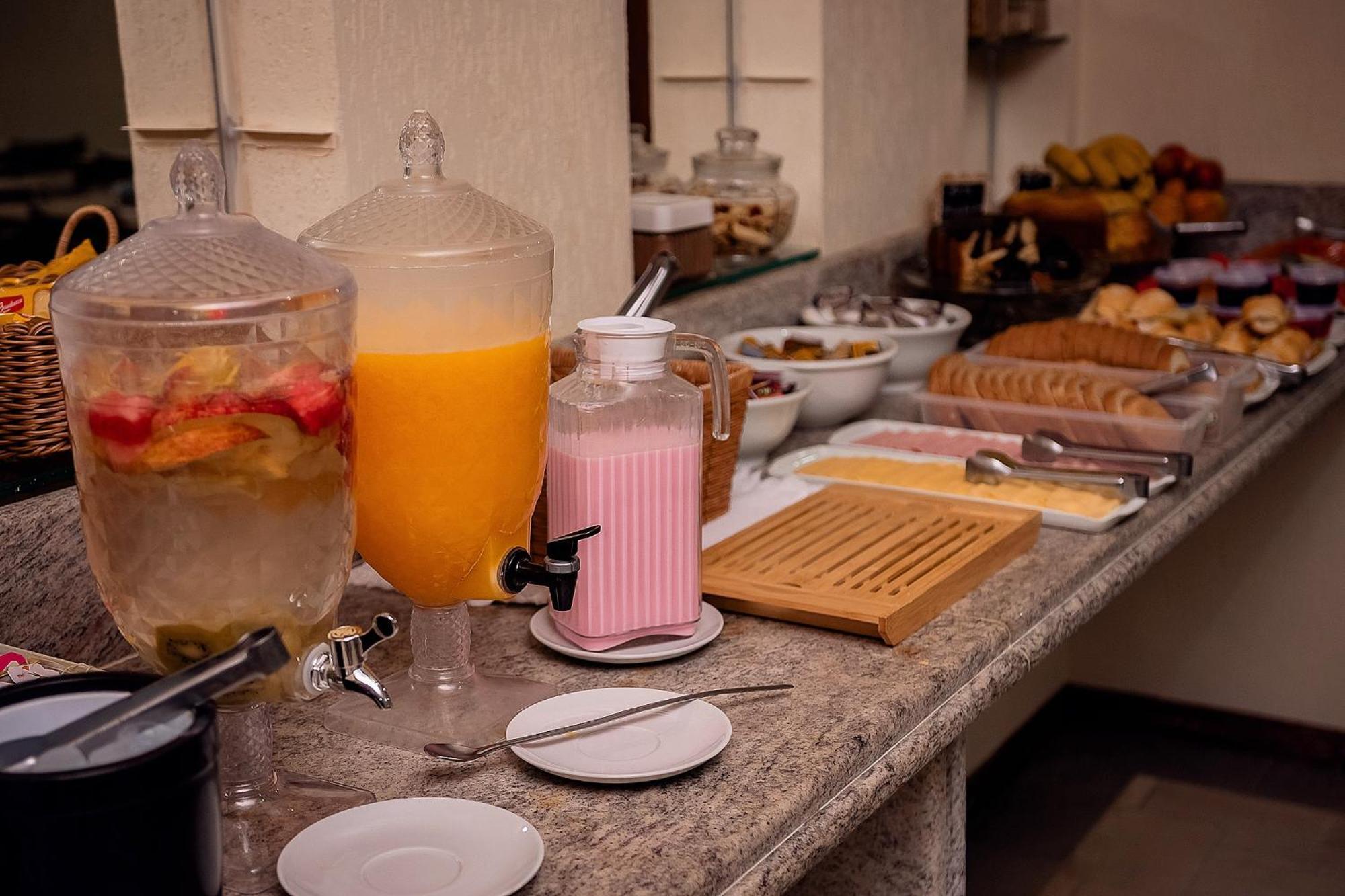 Sakr Hotel Penápolis Dış mekan fotoğraf