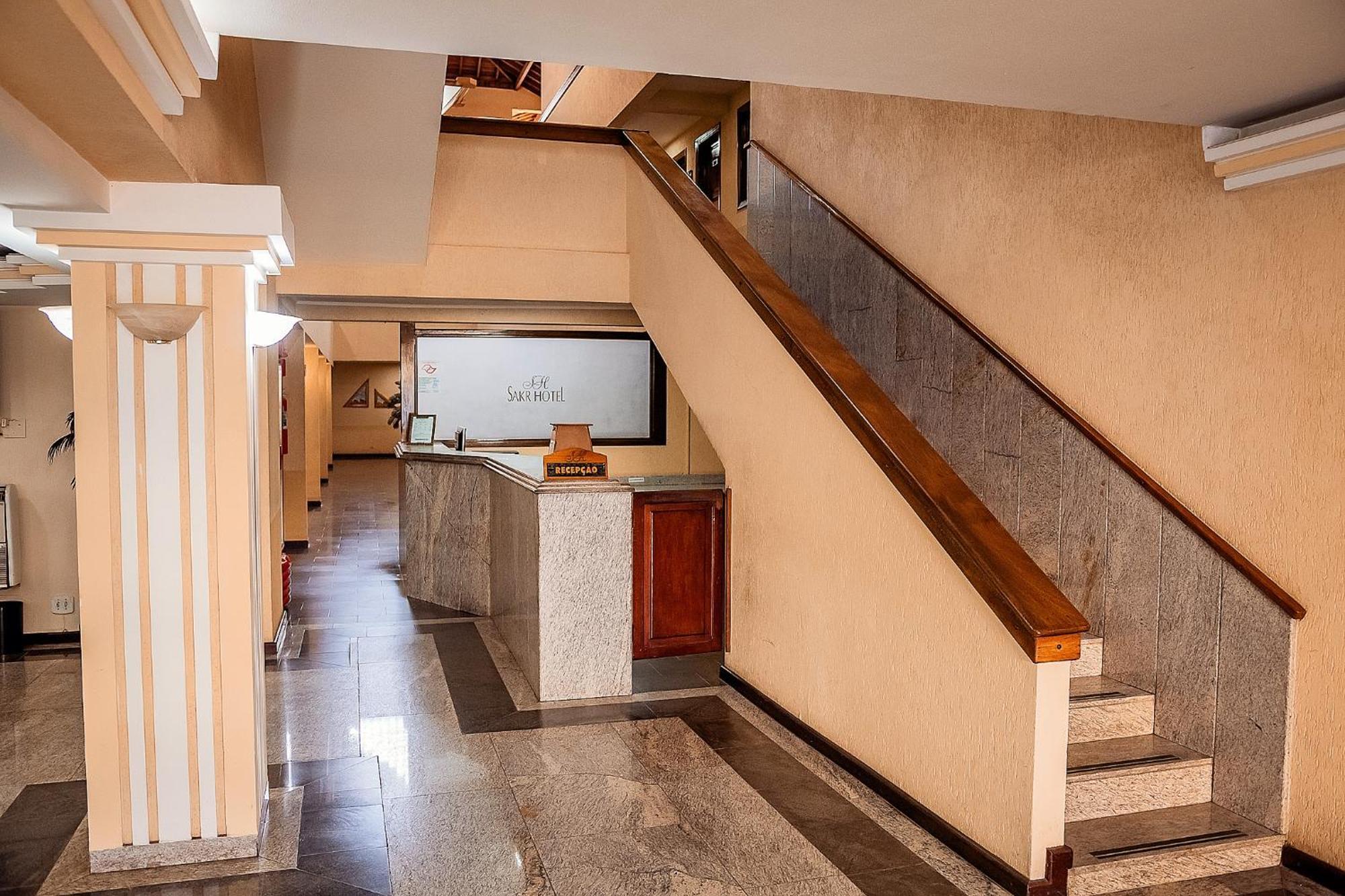 Sakr Hotel Penápolis Dış mekan fotoğraf